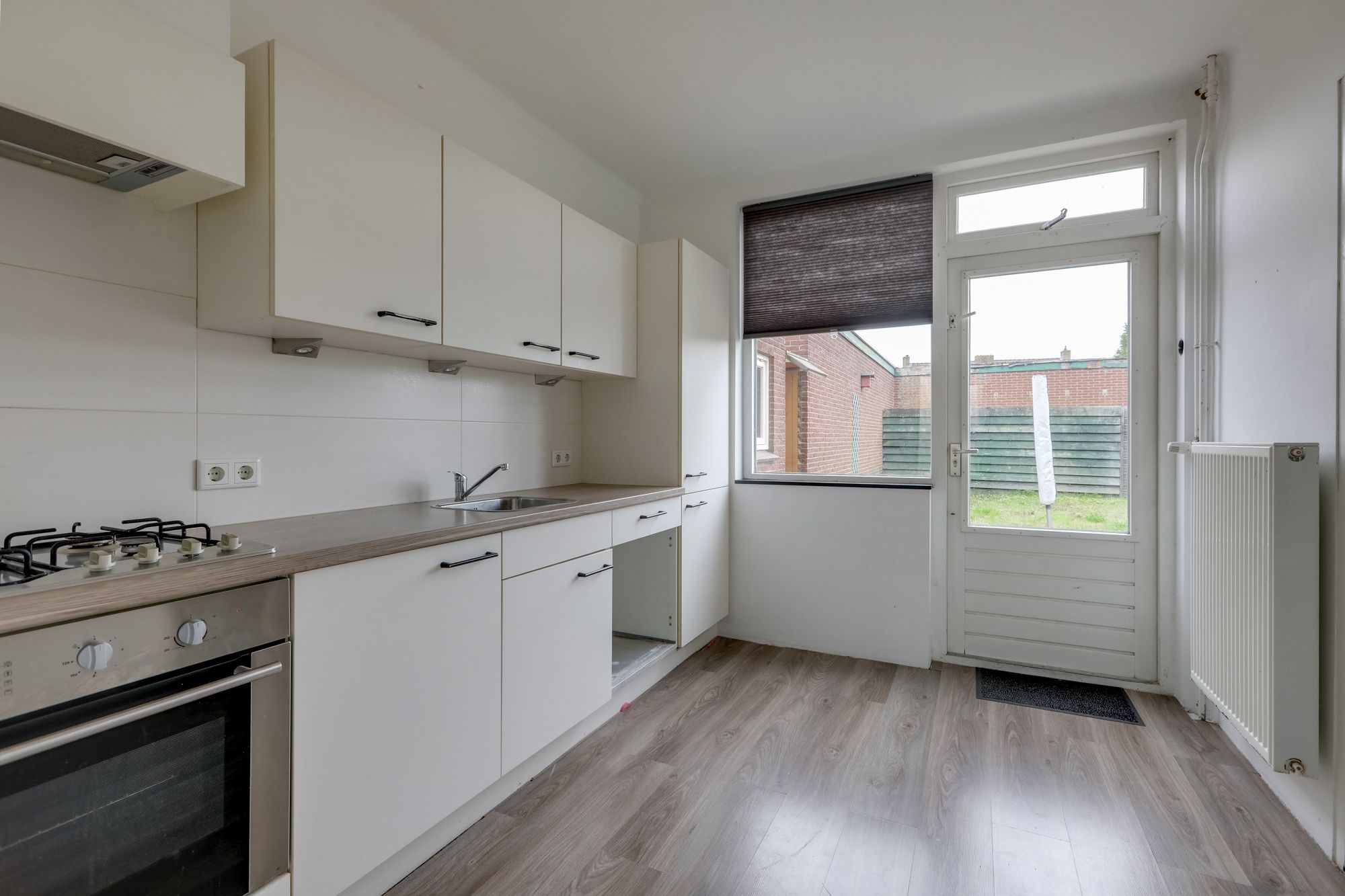 Foto 18 van van Schaikstraat 6-C