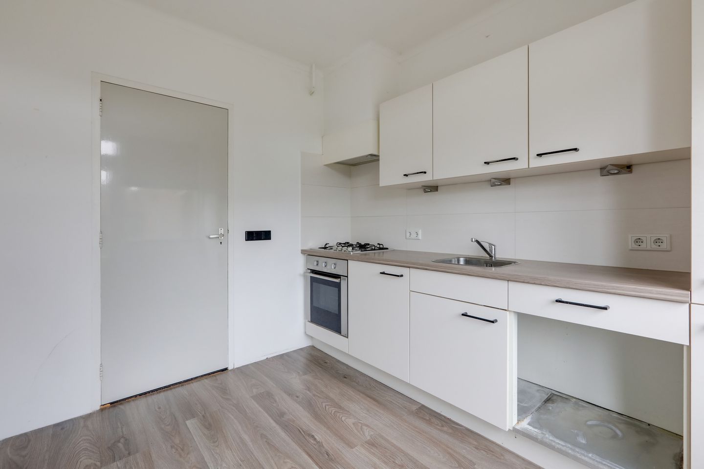 Foto 20 van van Schaikstraat 6-C