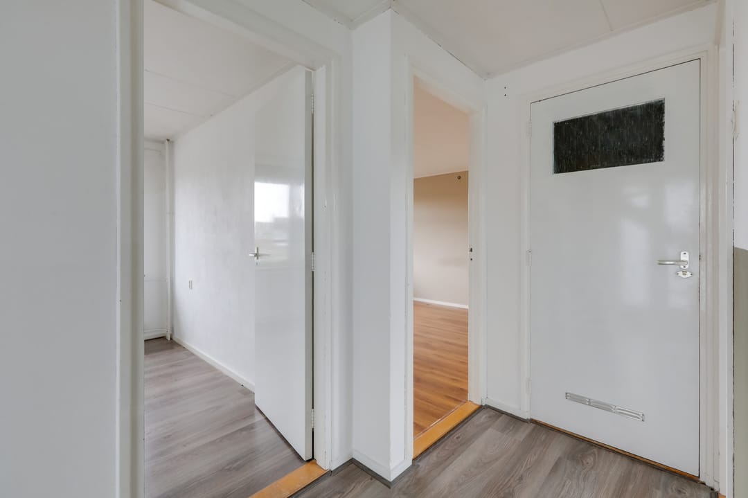 Foto 23 van van Schaikstraat 6-C