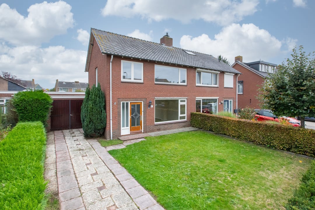 Foto 43 van van Schaikstraat 6-C