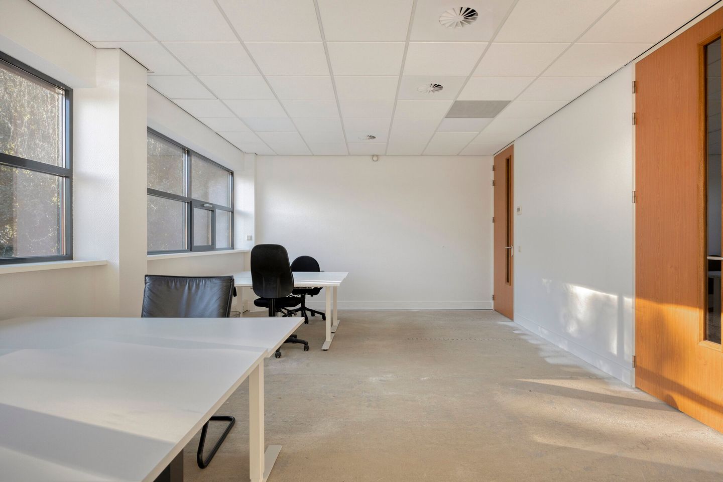 View photo 4 of Van Coulsterweg 11