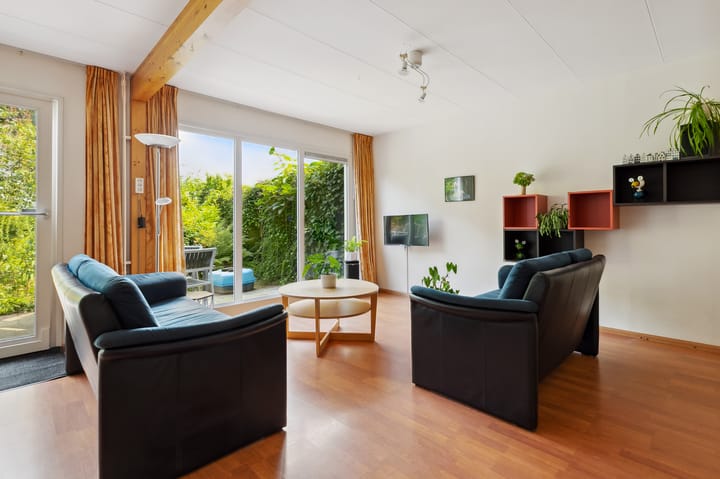 Photo 10 of Breezand 8