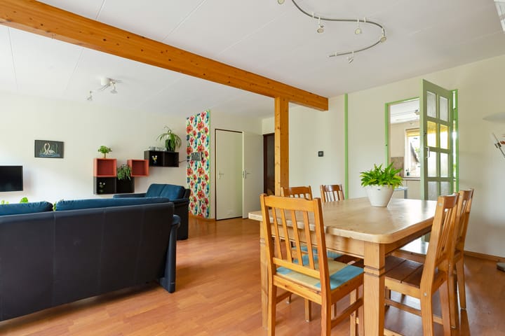 Photo 14 of Breezand 8