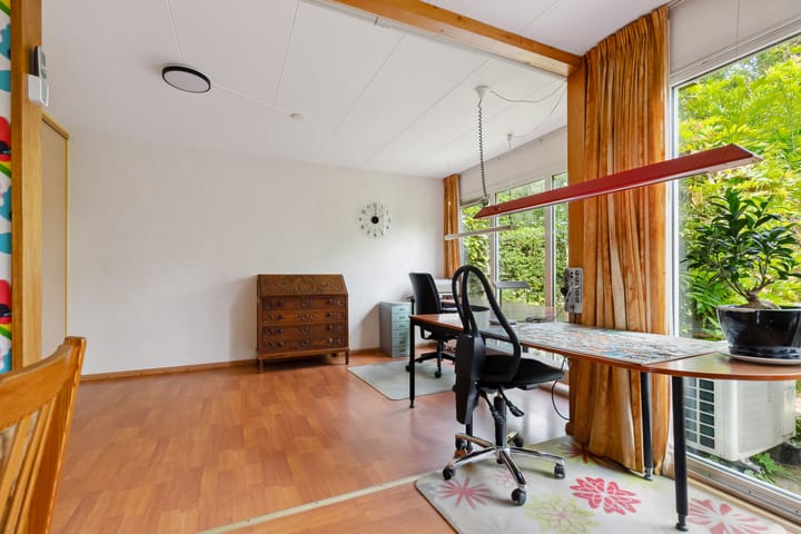 Photo 15 of Breezand 8