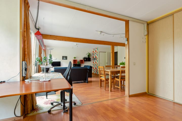 Photo 17 of Breezand 8