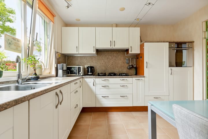 Photo 20 of Breezand 8