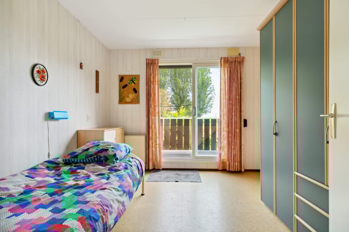 Photo 24 of Breezand 8