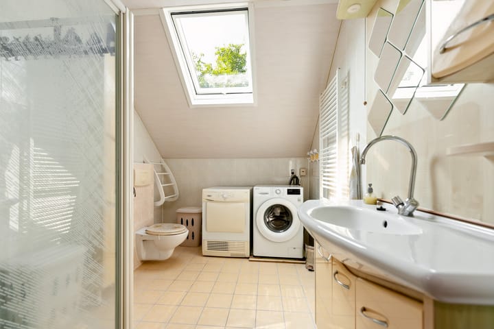 Photo 34 of Breezand 8