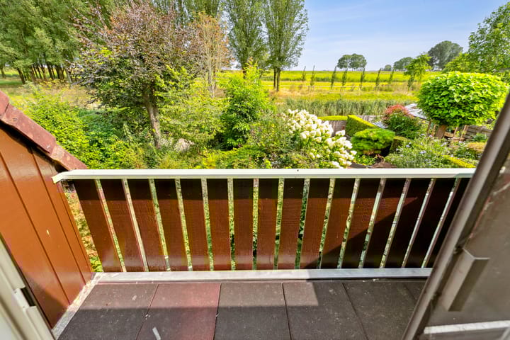 Photo 43 of Breezand 8