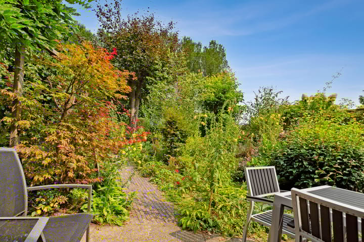 Photo 48 of Breezand 8