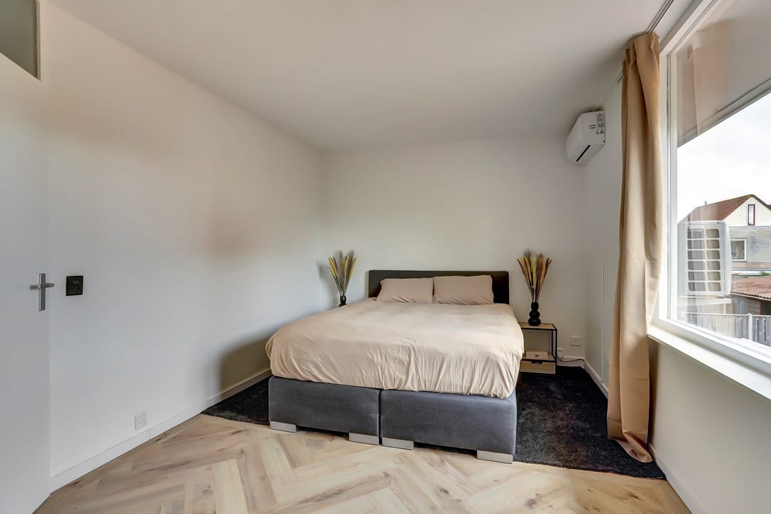 Foto 16 van Corridor 49