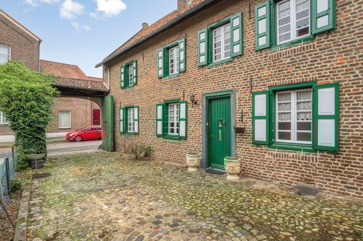 Photo 30 of Kloosterstraat 25