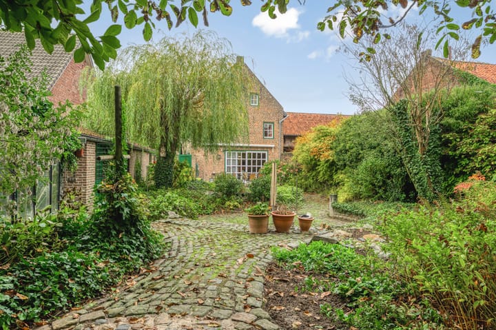 Photo 35 of Kloosterstraat 25