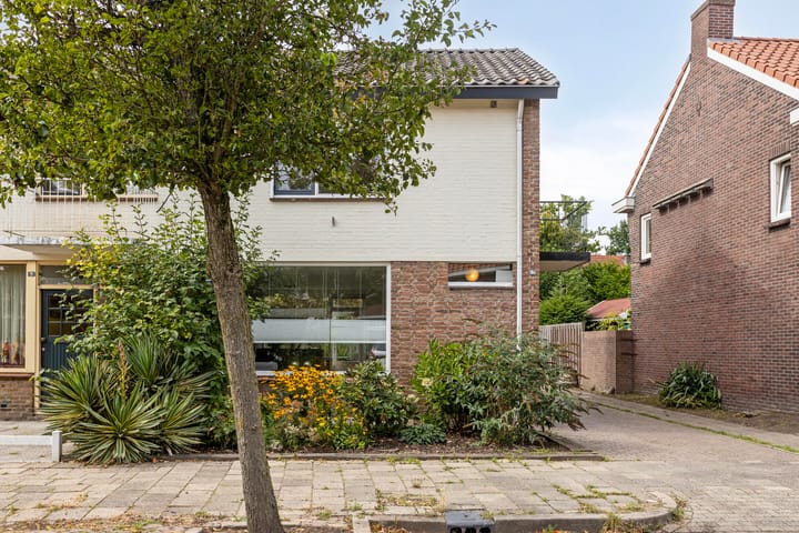 Foto 5 van Is. Sweersstraat 11