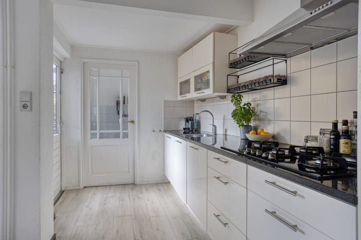 Foto 14 van Is. Sweersstraat 11