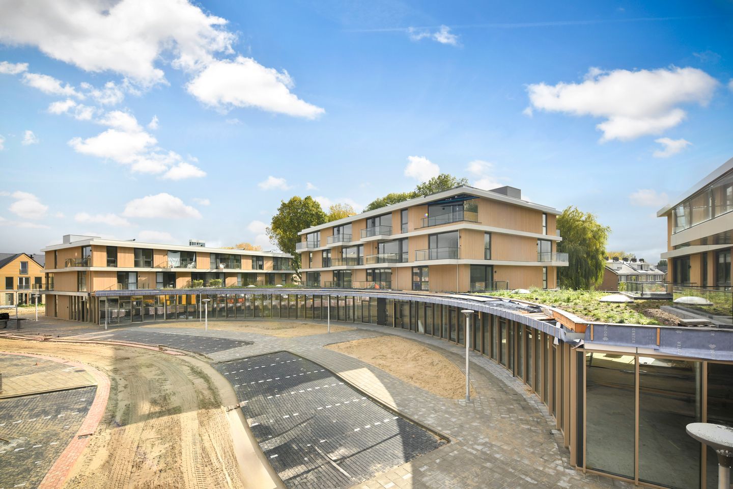 Bekijk foto 1 van Roerdomplaan 51