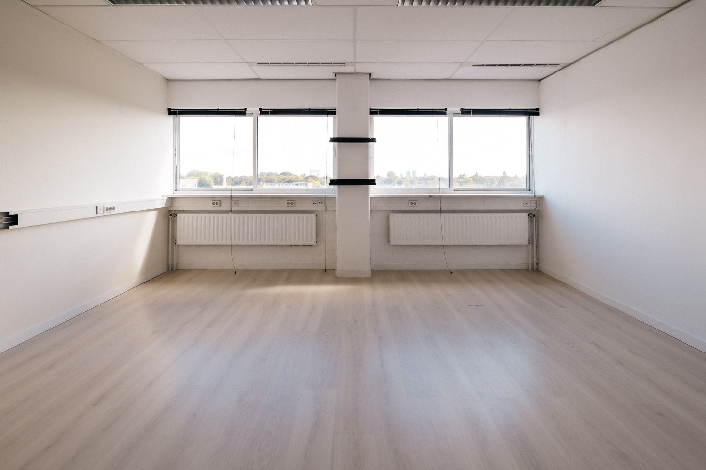 Bekijk foto 1 van Kabelweg 22