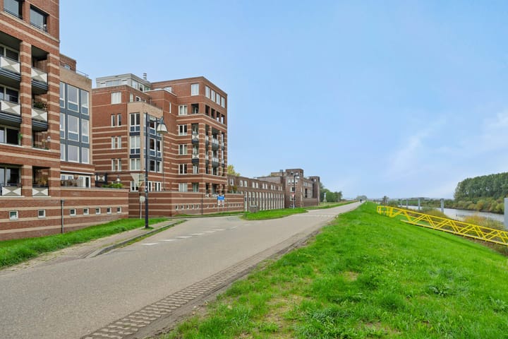 Foto 40 van Parcivalring 109