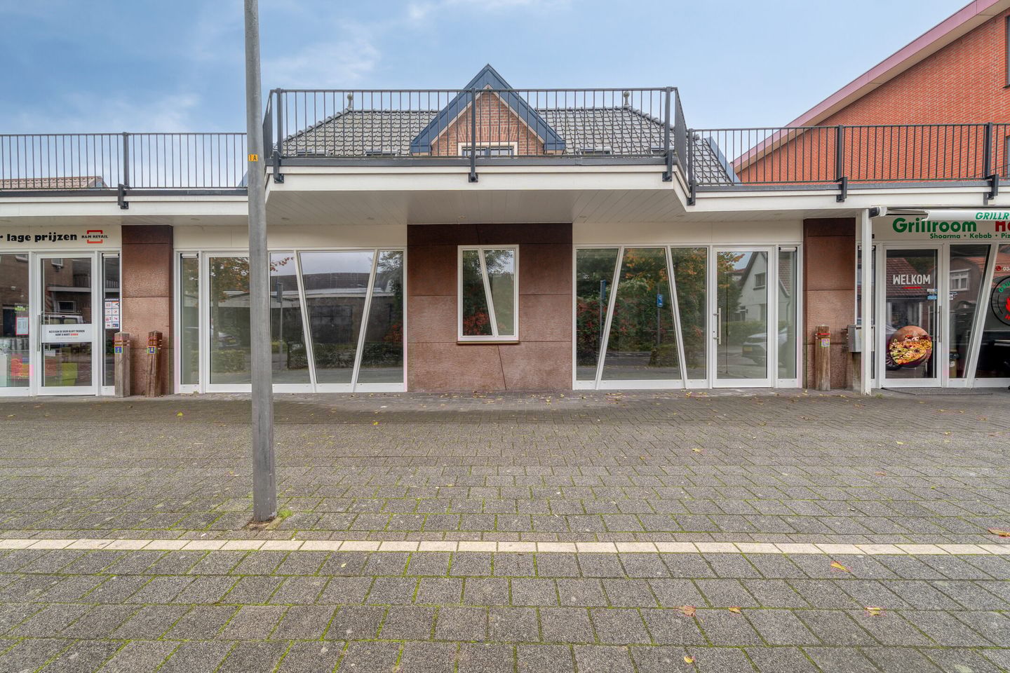 View photo 2 of Brinkersweg 1-b