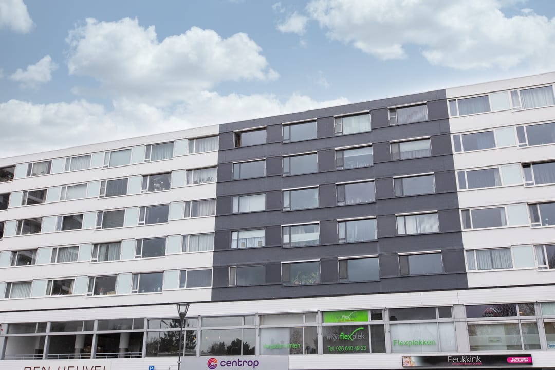 Foto 1 van Den Heuvel 186