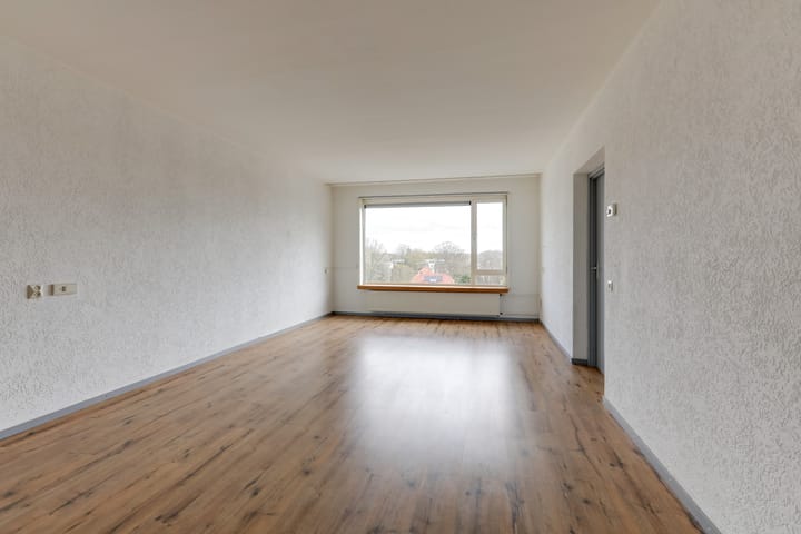 Foto 13 van Den Heuvel 186