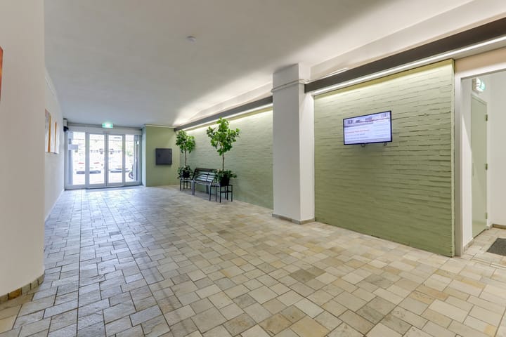 Foto 8 van Den Heuvel 186