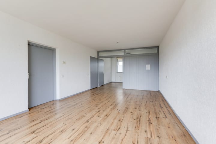 Foto 22 van Den Heuvel 186