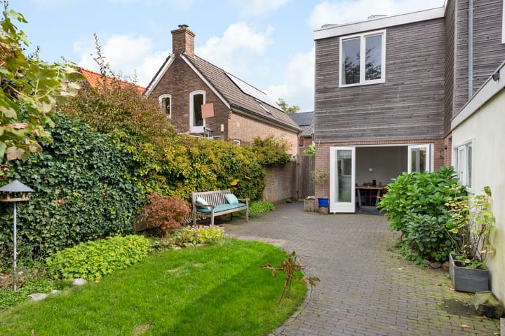 Foto 63 van Jan van Embdenweg 22