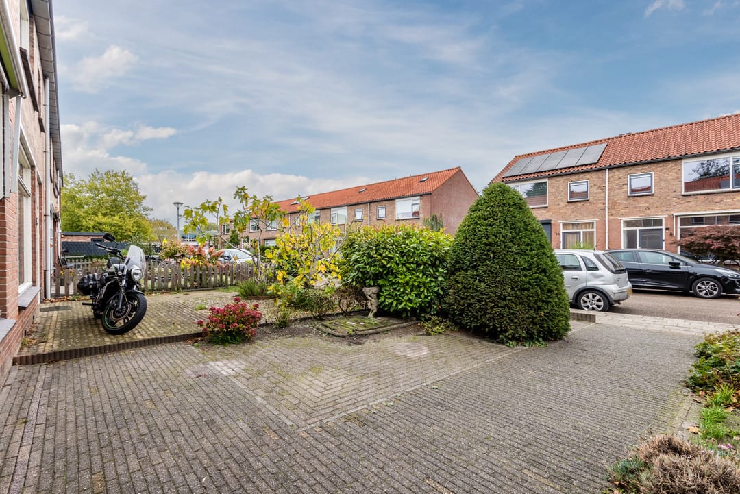 Foto 2 van Platanenlaan 9