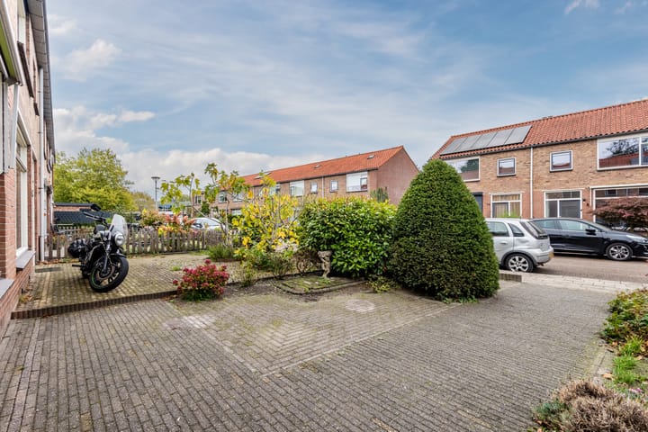 Foto 2 van Platanenlaan 9