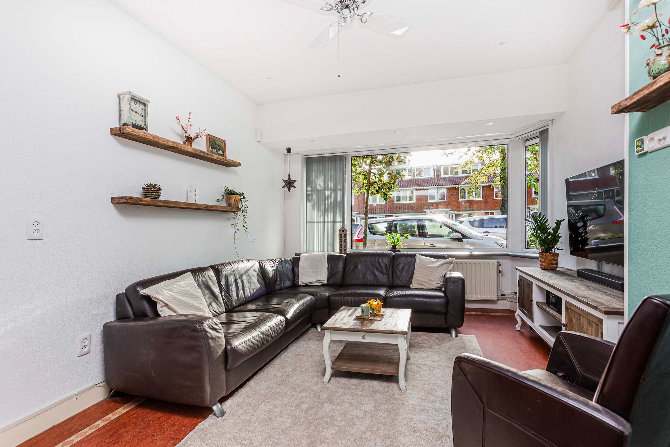 Photo 9 of Julianaweg 113