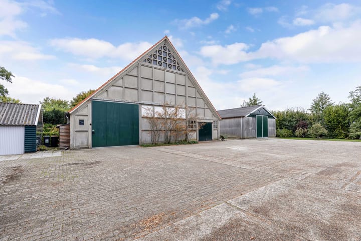 Photo 3 of Pilotenweg 22