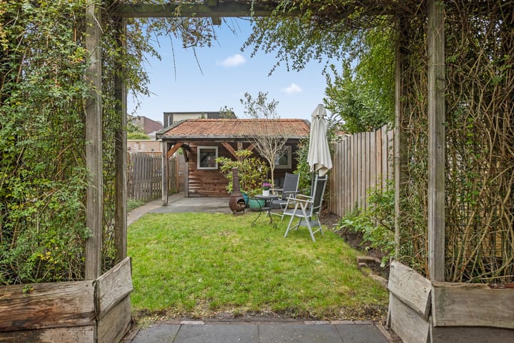 Foto 48 van Flevostraat 6