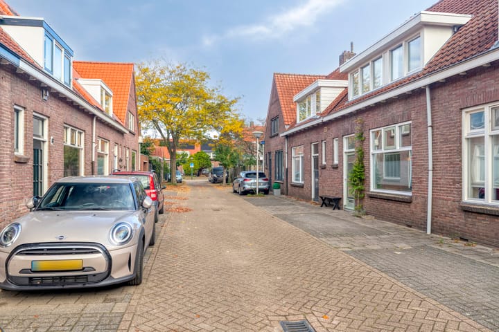 Foto 6 van Condensatorstraat 5