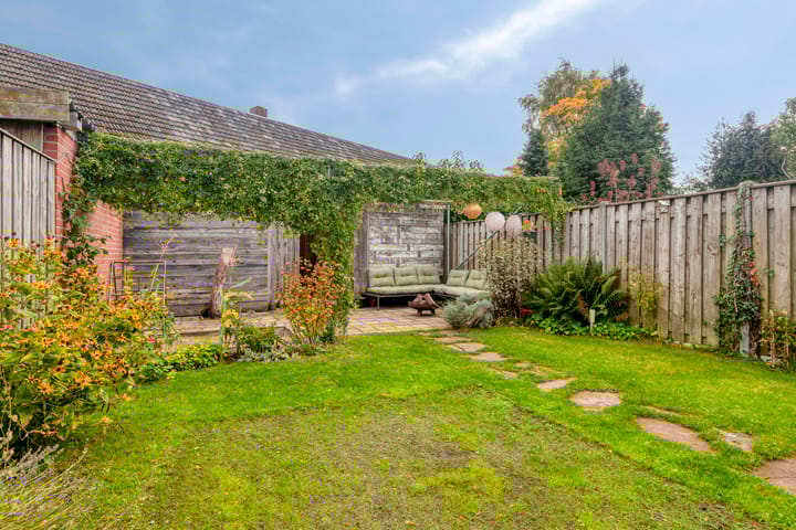 Foto 33 van Condensatorstraat 5