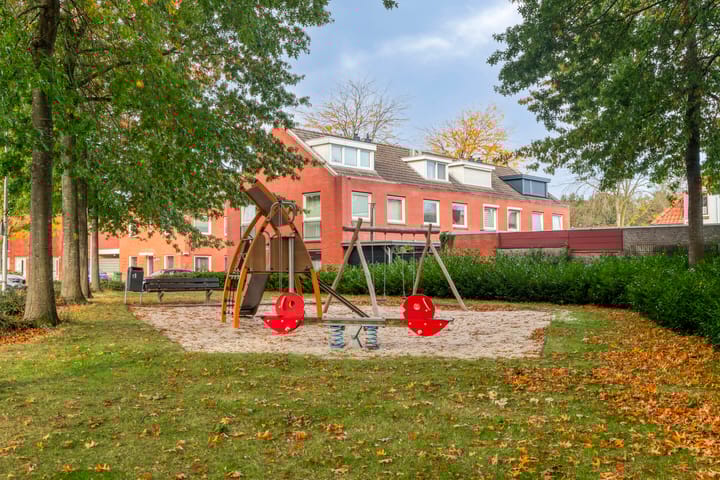 Foto 36 van Condensatorstraat 5