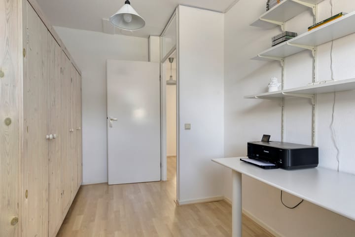 Foto 23 van Alpenkraai 57