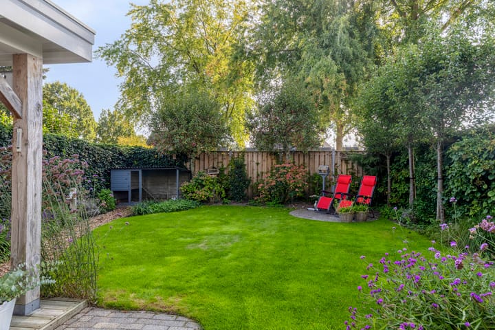 Foto 28 van Alpenkraai 57