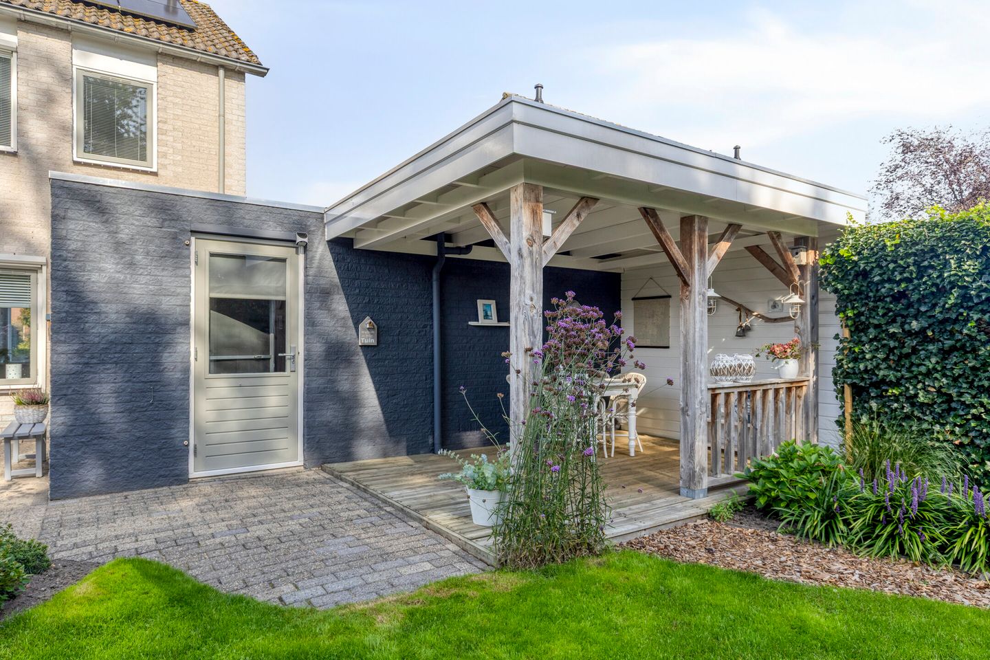 Foto 29 van Alpenkraai 57