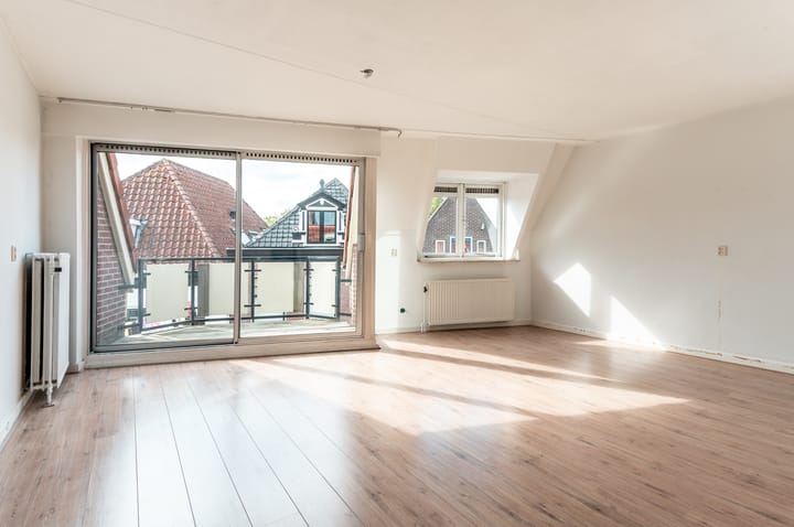 Photo 2 of Luttekepoortstraat 15-B