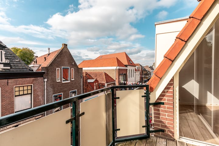 Photo 13 of Luttekepoortstraat 15-B