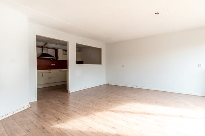 Photo 11 of Luttekepoortstraat 15-B