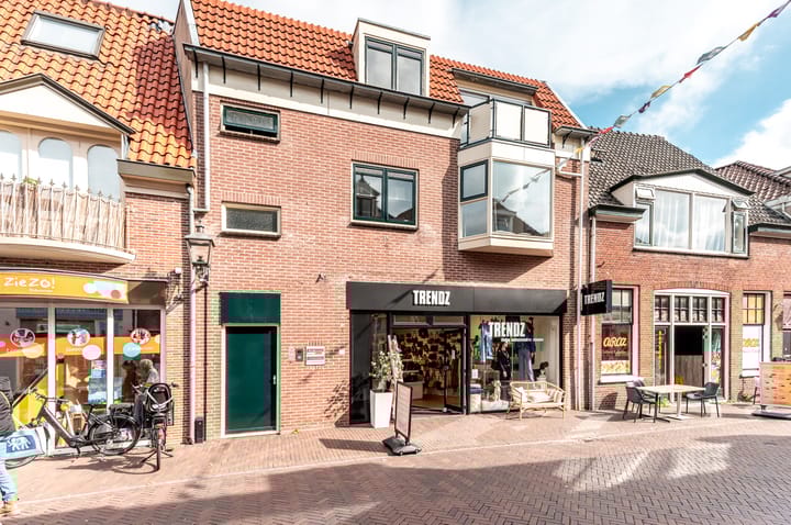 Photo 30 of Luttekepoortstraat 15-B