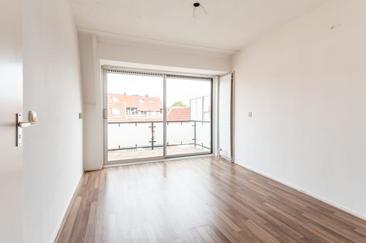 Photo 16 of Luttekepoortstraat 15-B