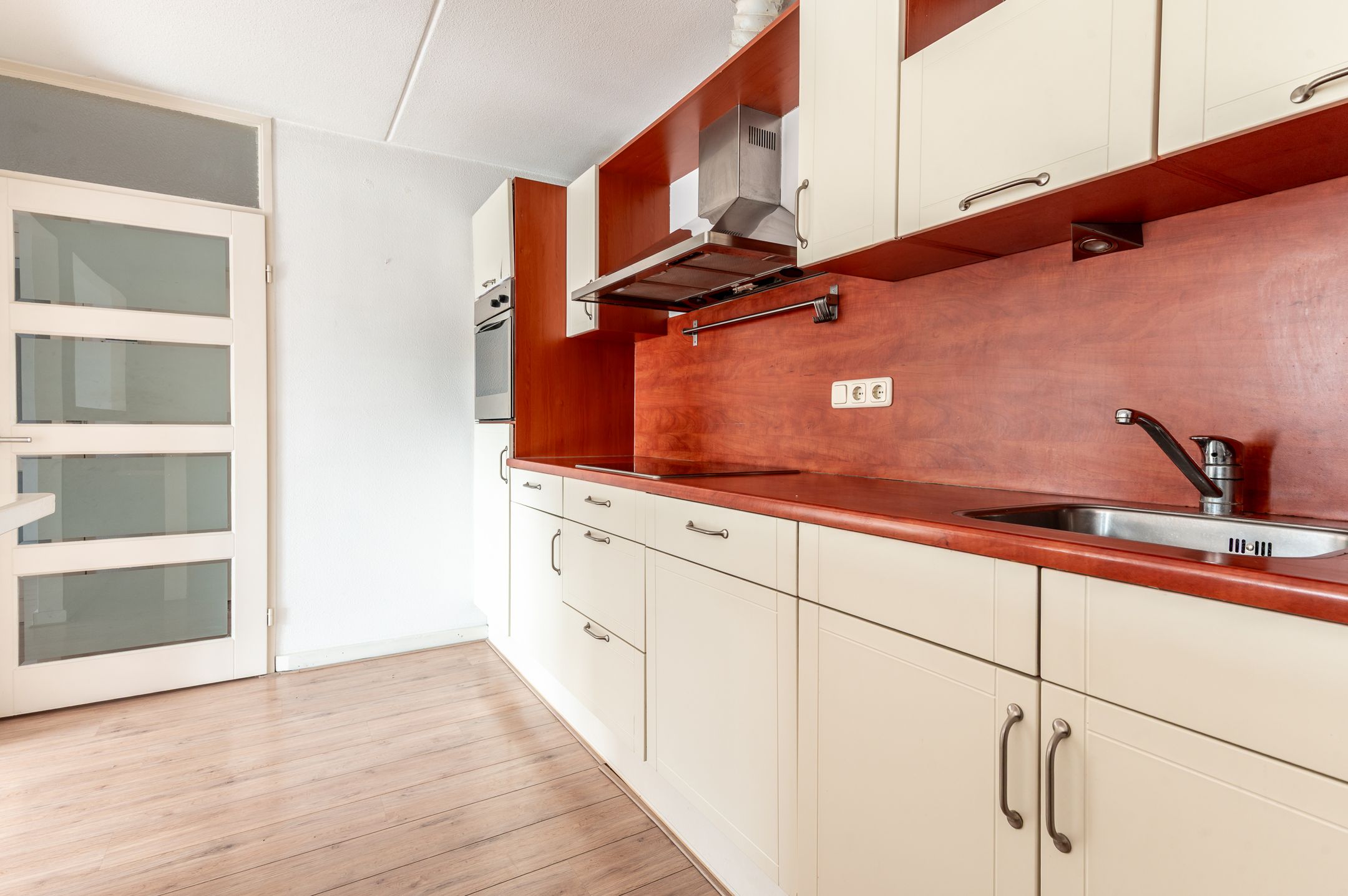 Foto 15 van Luttekepoortstraat 15-B