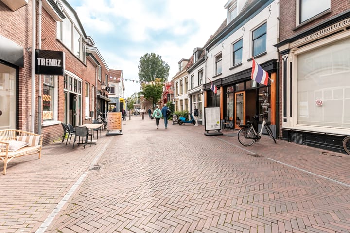 Photo 33 of Luttekepoortstraat 15-B