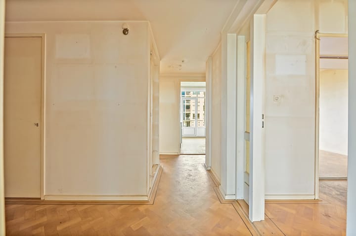 Photo 24 of Van Alkemadelaan 1026