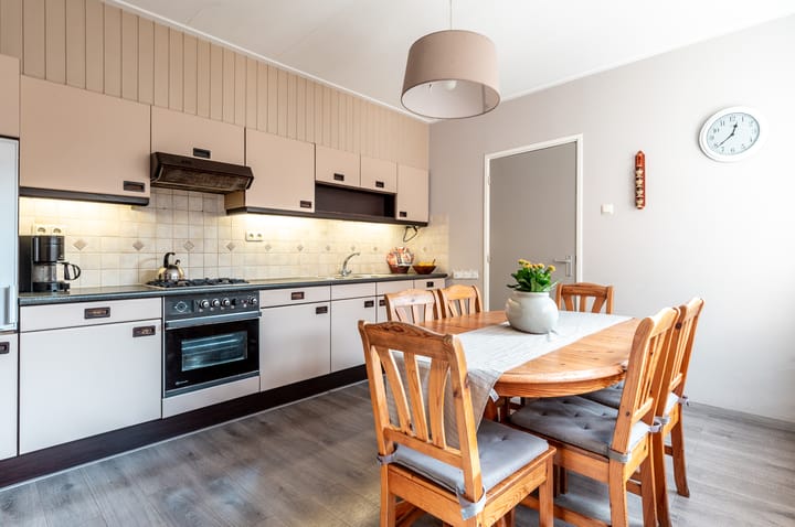 Foto 9 van Zuiderzeestraatweg West 53