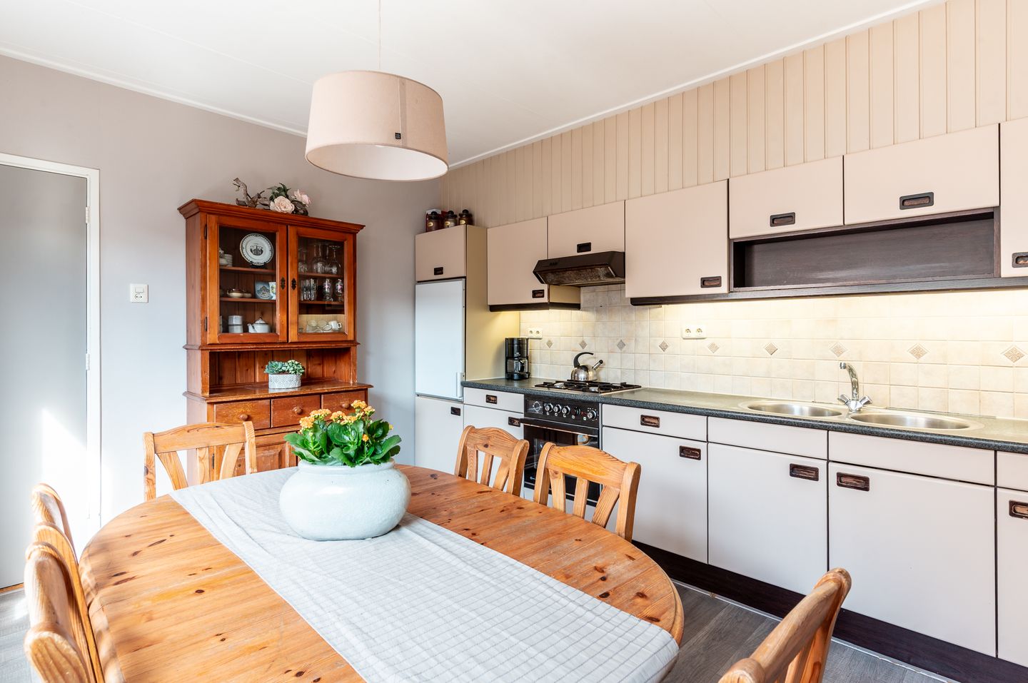 Foto 10 van Zuiderzeestraatweg West 53