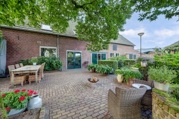 Foto 64 van Urlingsestraat 4